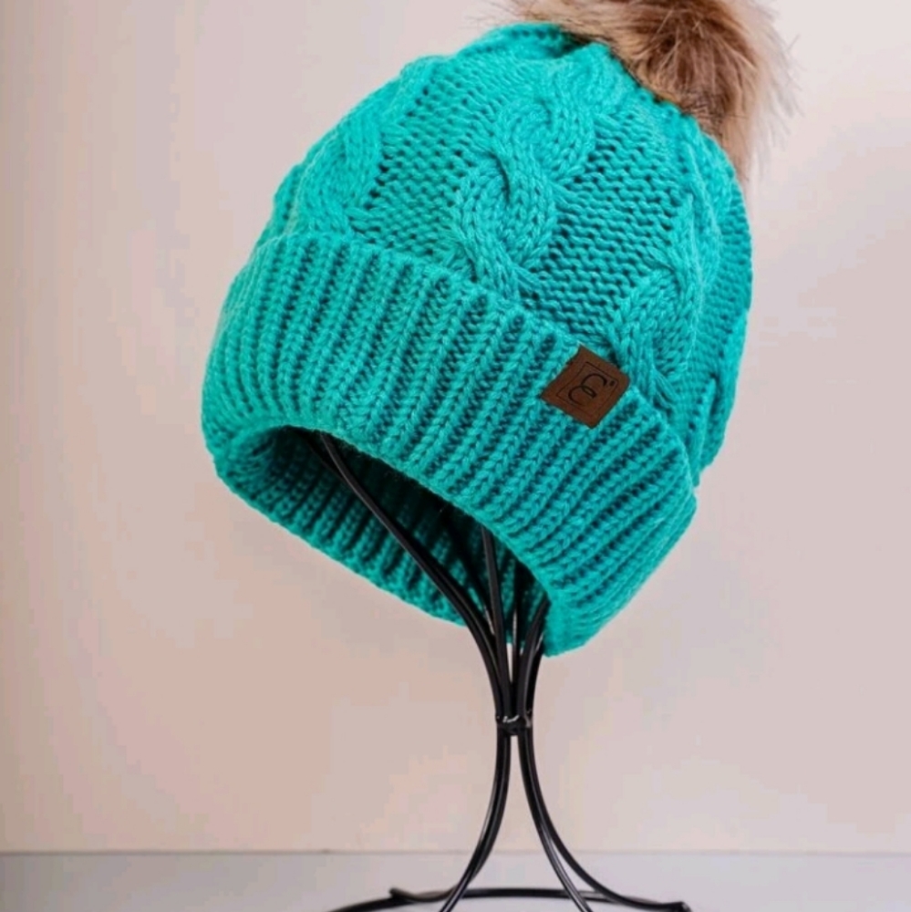 WINTER POM POM BEANIE